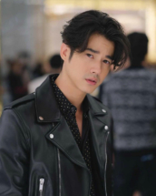 Mario-Maurer-MROMR009